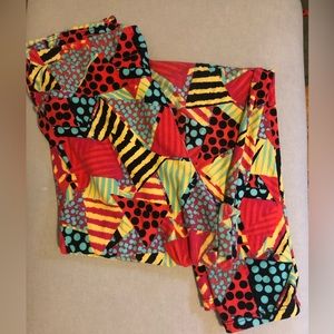 LuLaRoe patterned legging
